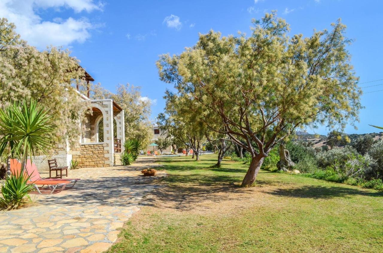 Petra-Mare 8 Villa Akoumia Bagian luar foto
